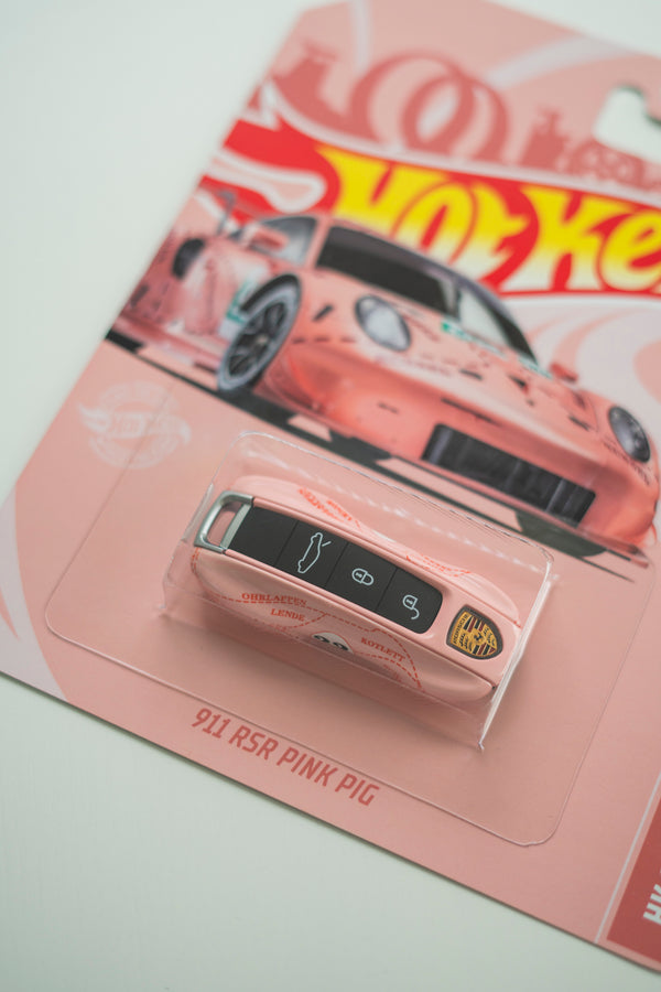 HOT KEYS - 911 RSR PINK PIG