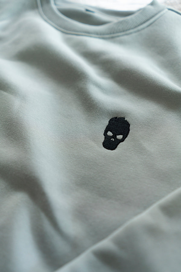EMBROIDERED CEMENT GREY SWEATER